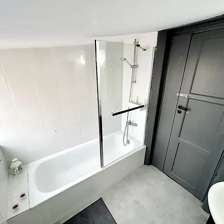 Cost Arroios Pensjonat *