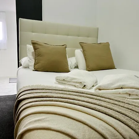 بيت ضيافة Cost Arroios Lisboa